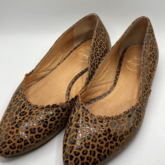 Jack Rogers Leopard flats - Picture 6 of 9